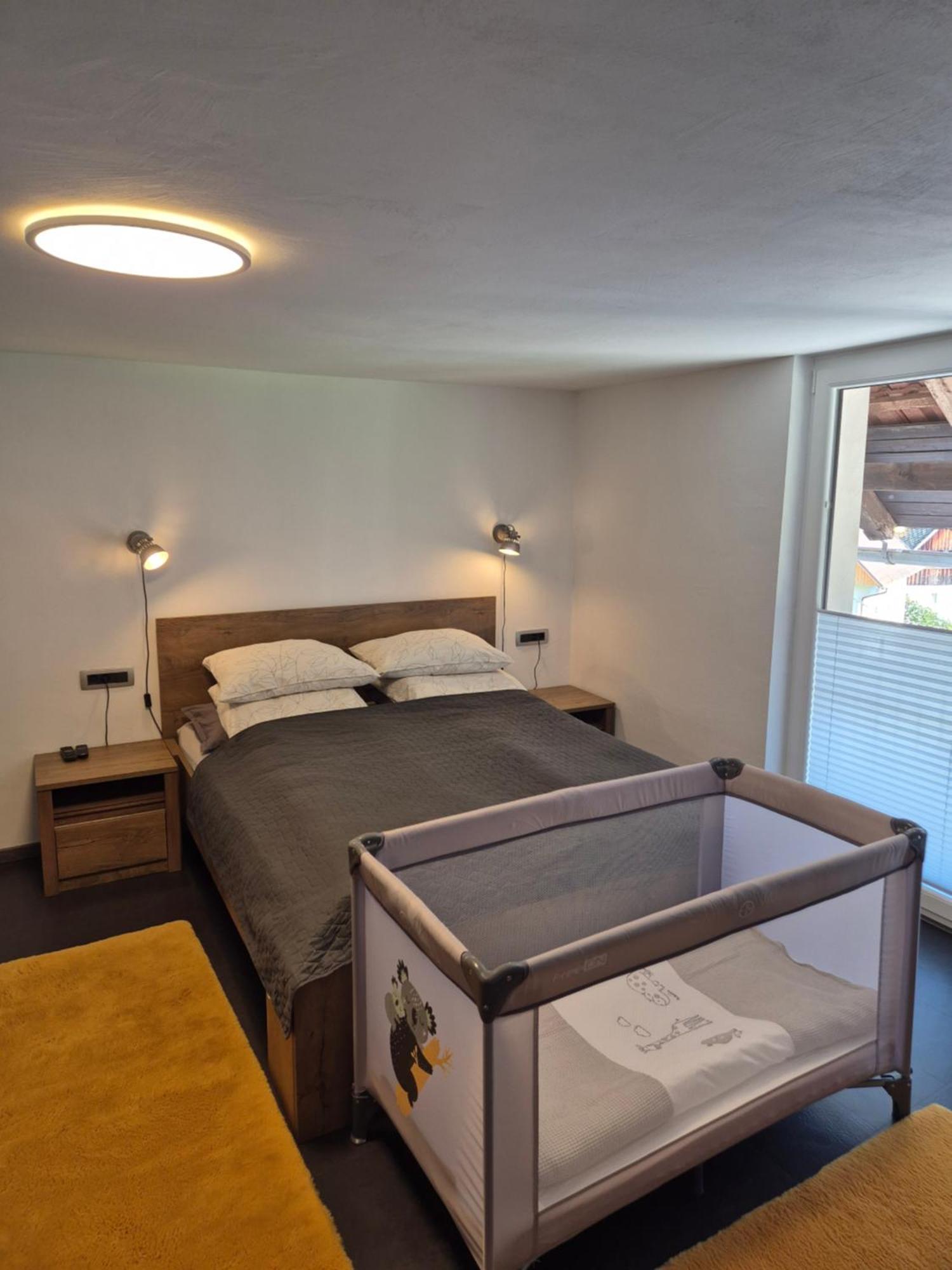Apartmaji Pr'Pisk Bohinjska Bela Oda fotoğraf